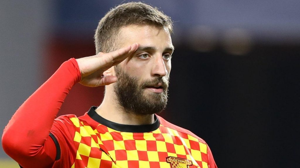 galatasarayin alpaslan ozturk istegi 3buyukler 2