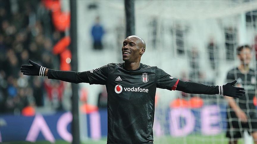 besiktas iki oyuncusuyla sozlesme yenilemeye hazirlaniyor 3buyukler 2