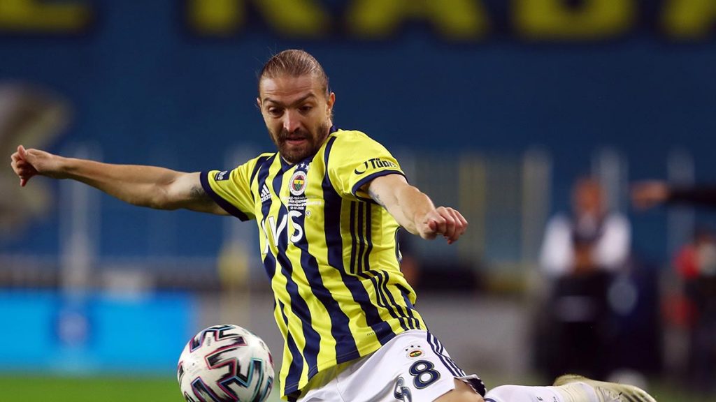 caner erkin galatasaray sel iletisime gecti 3buyukler