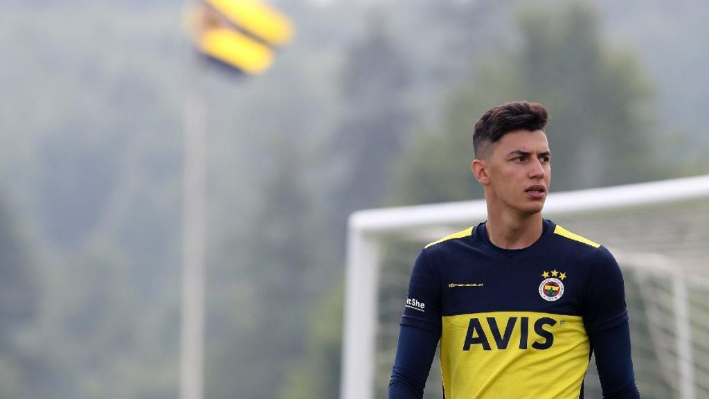 fenerbahceye gelen teklif berke ozer icinmis 3buyukler 2
