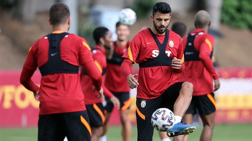 galatasaray sampiyonalr liginde psv eindhoven ile eslesti 3buyukler 2
