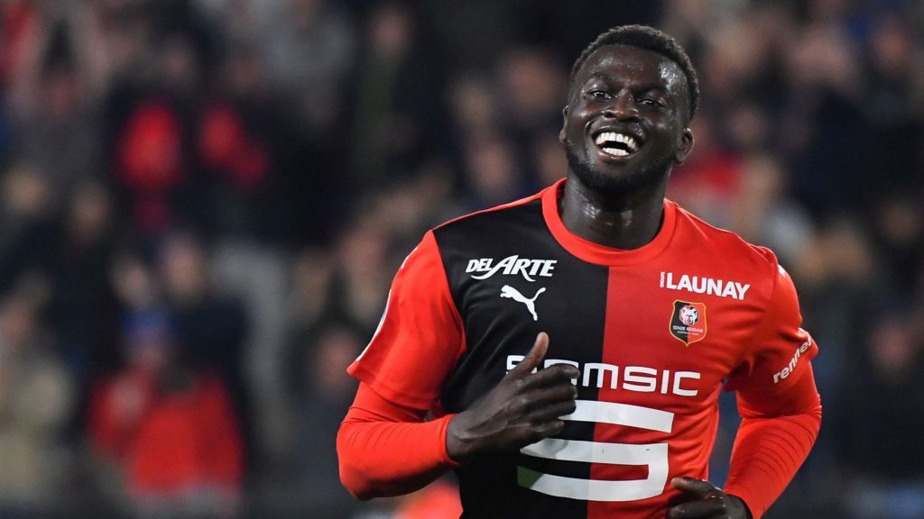 fenerbahcenini radarindaki futbolcu mbaye niang 3buyukler