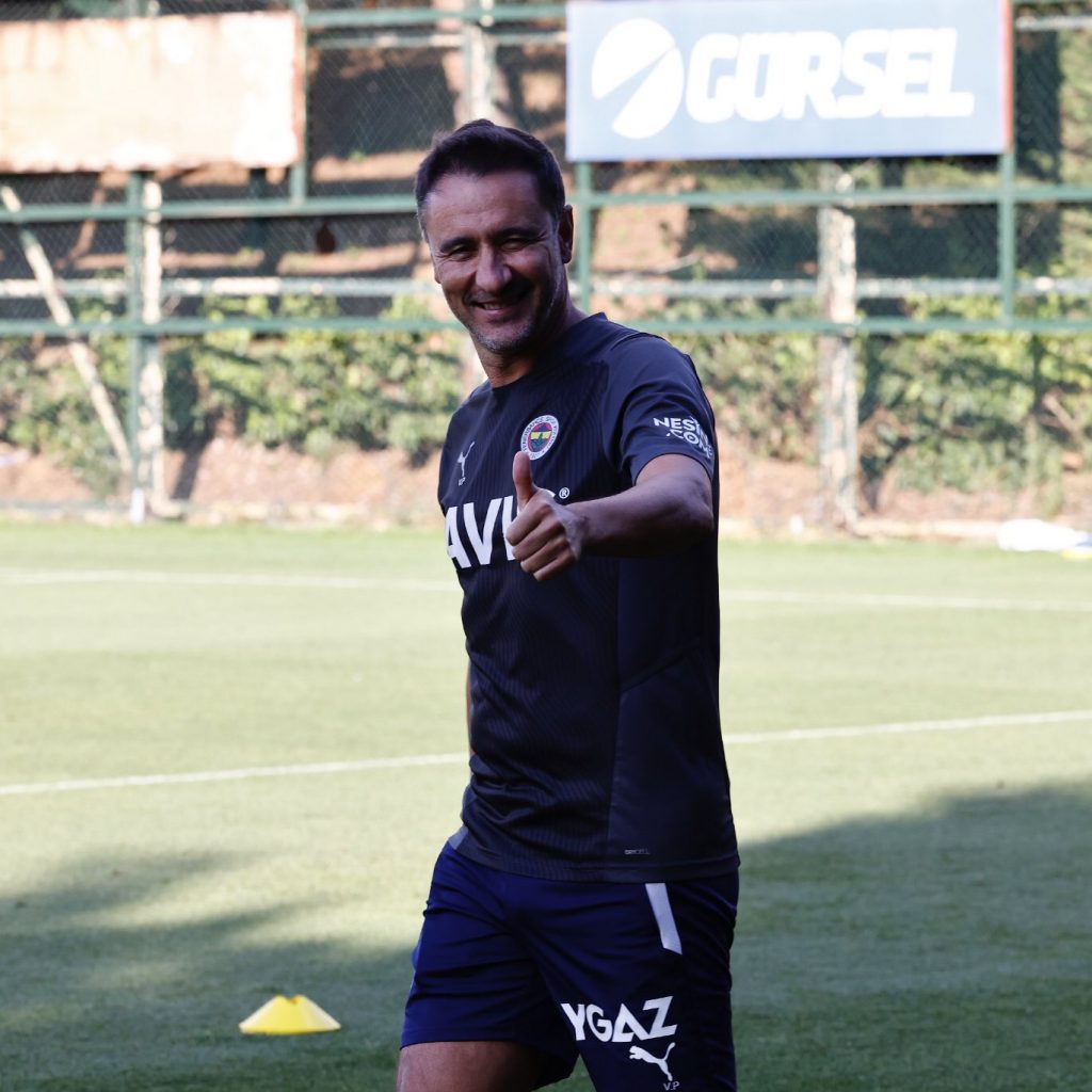 3buyukler fenerbahcede forvet transferi icin geri sayim basladi