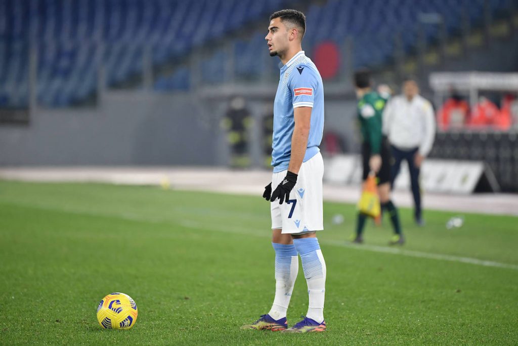 3buyukler fenerbahcede transferler hiz kesmiyor 2