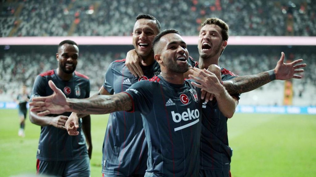 besiktas 10 kisiyle kazandi 3buyukler