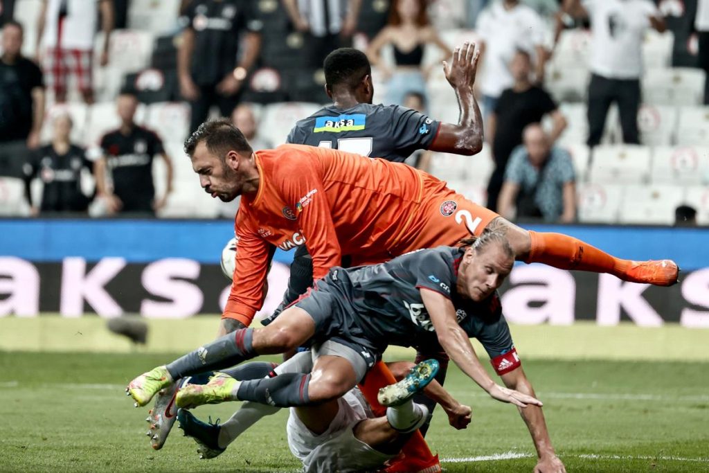 besiktas 10 kisiyle kazandi 3buyukler 3