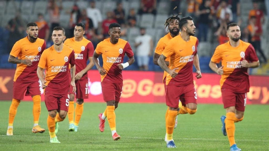 galatasarayin uefa sampiyonlar ligi deftewri kapandi 3buyukler