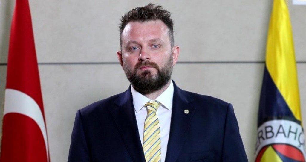 3buyukler fenerbahcede sportif direktorluk donemi sona erdi 1