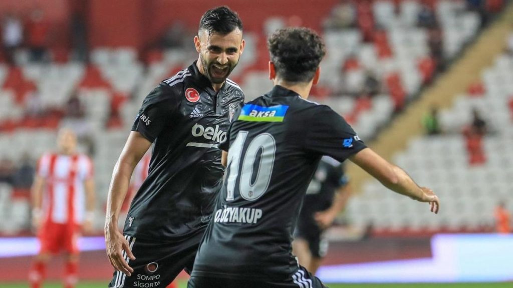 3buyukler rachid ghezzaldan kotu haber besiktasi uzdu.
