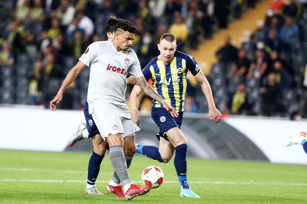 3 buyukler.com Fenerbahcede 3 Puan Umudu 3 Gol Ses i Ile Son Buldu 3 0