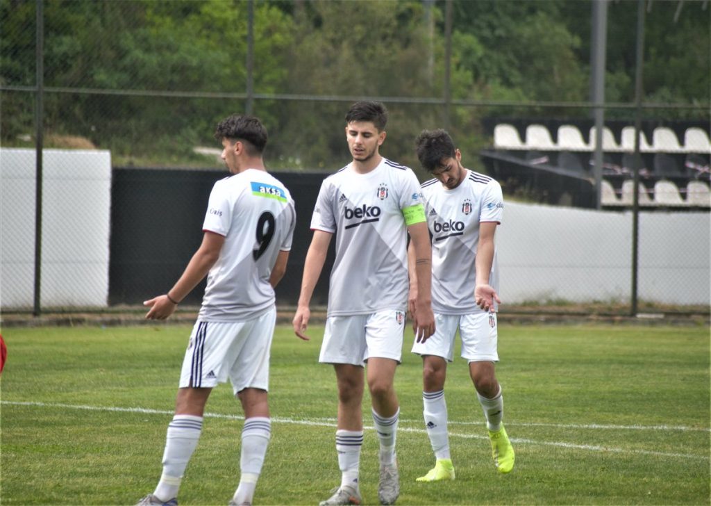 3buyukler besiktasin genc oyuncusu berkay vardar hakkinda bilinmeyenler.1