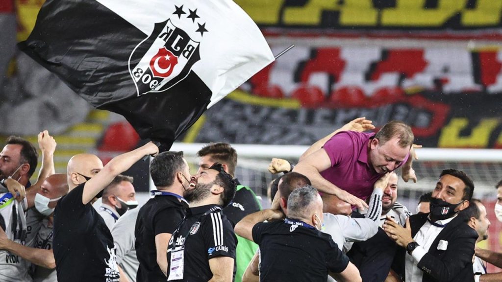 3buyukler.com Besiktas Kadro Planlamasina Simdiden Basladi 1