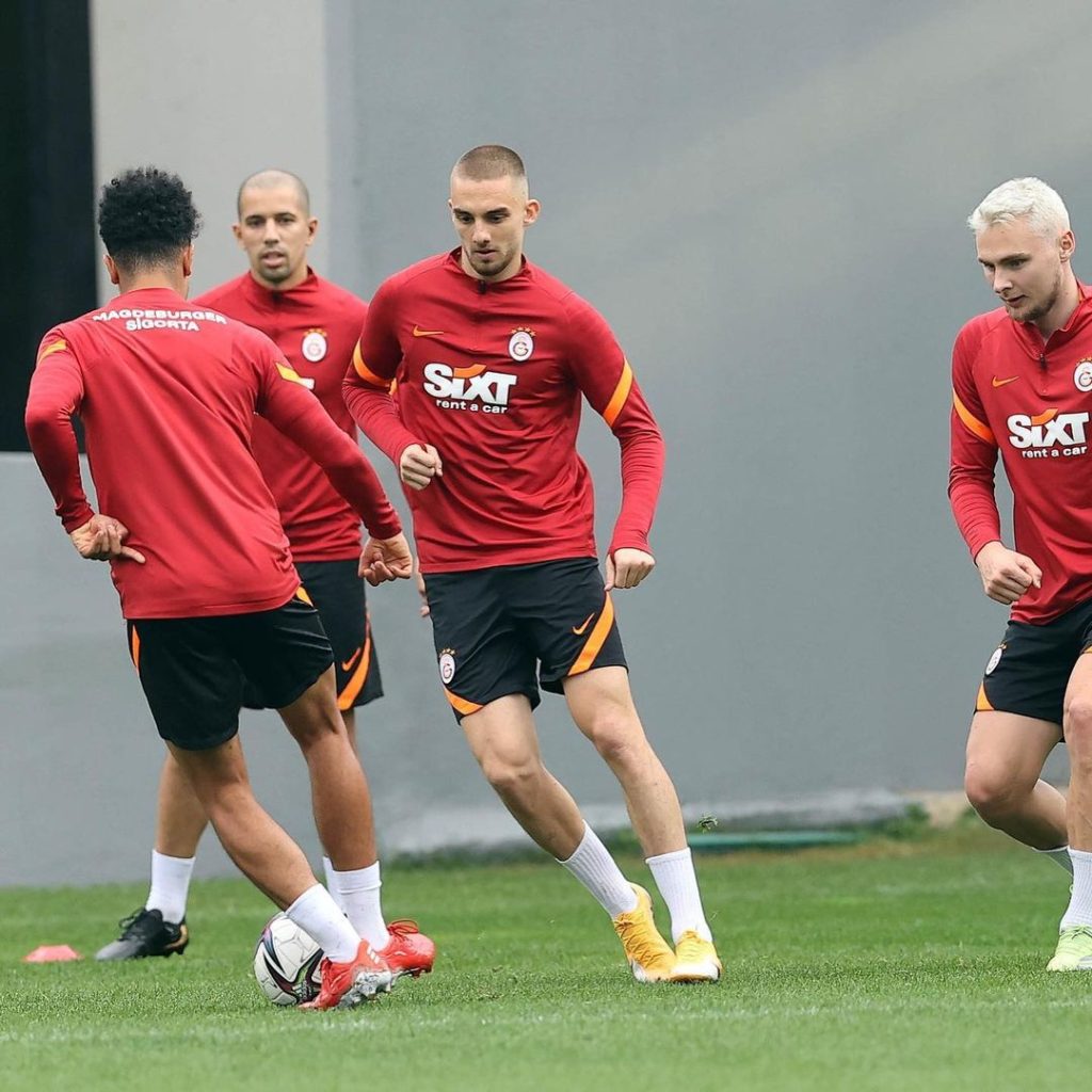 3buyukler.com galatasaray lokomotif moskova deplasmanida galibiyet ariyor.3