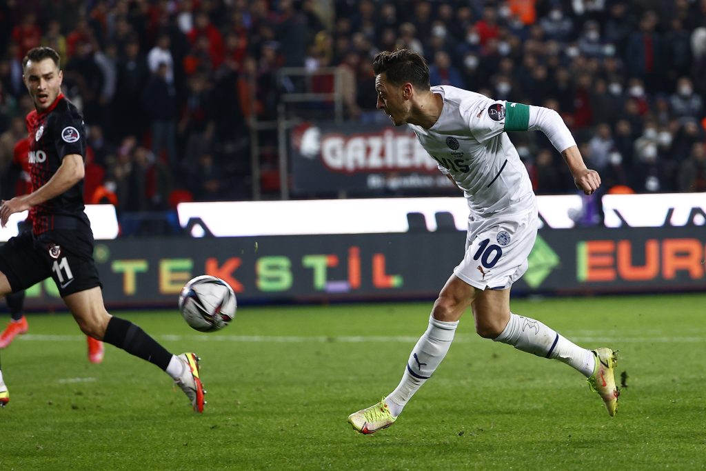 3buyukler fenerbahce buyuk firsat tepti