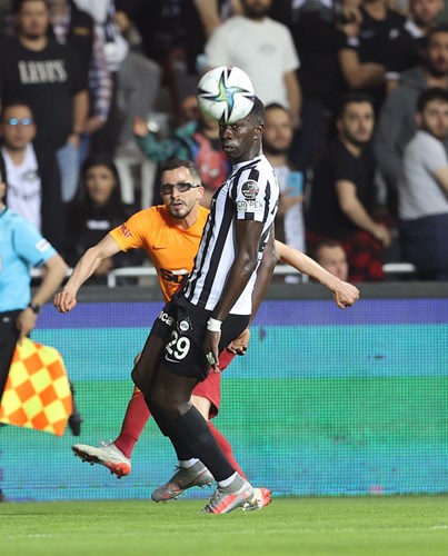 3buyukler galatasaray tat vermedi2