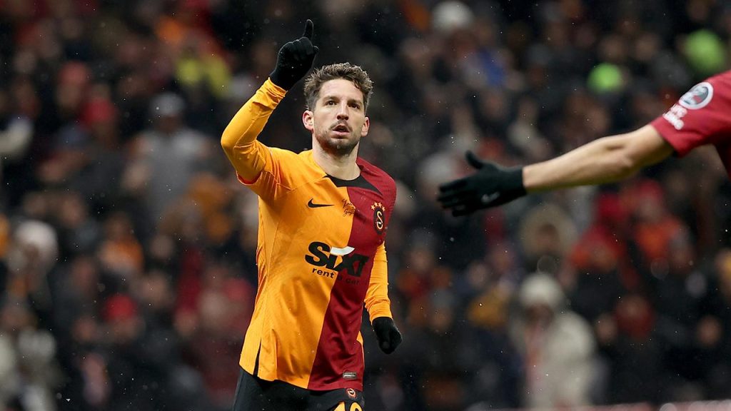 3buyukler dries mertens onumuzdeki sezon da galatasaray da olacak 1