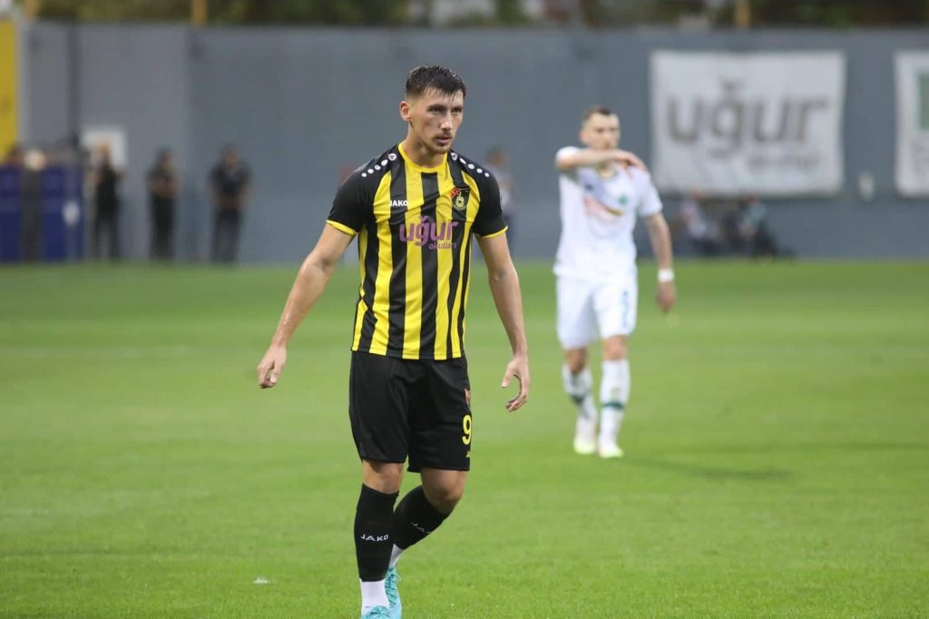 jetmir topalli yukselen yildizin futbol hikayesi 3buyukler